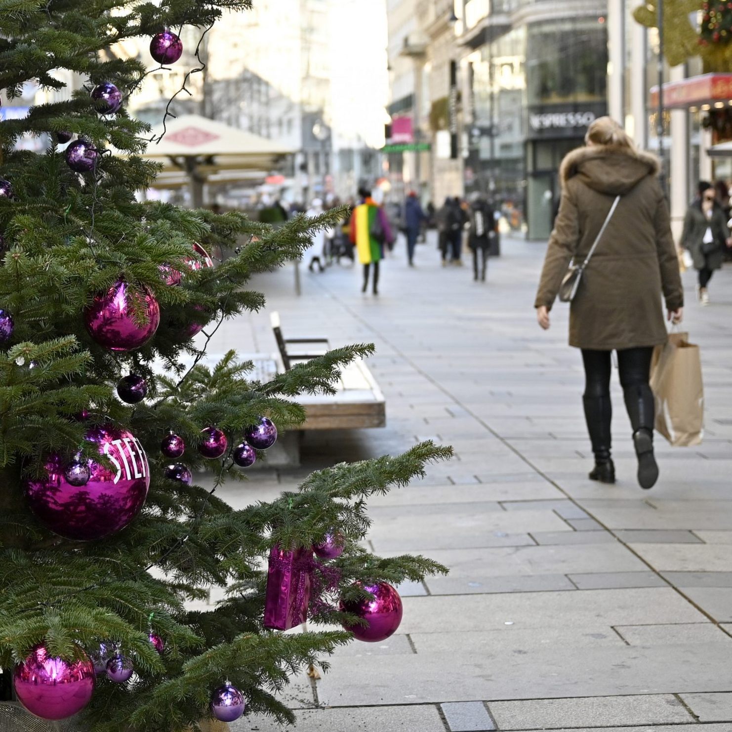 Der Handel sorgt sich um das Weihnachtsgeschäft.