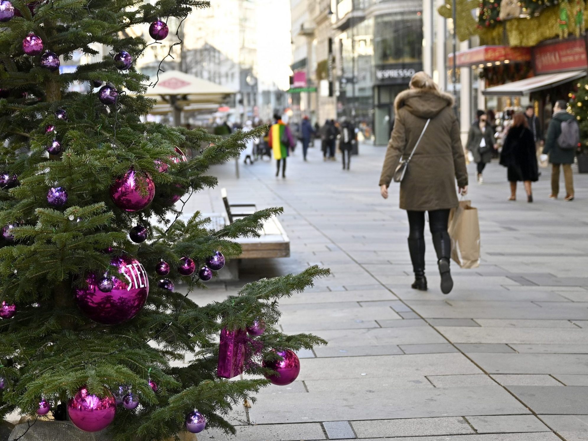 Der Handel sorgt sich um das Weihnachtsgeschäft.