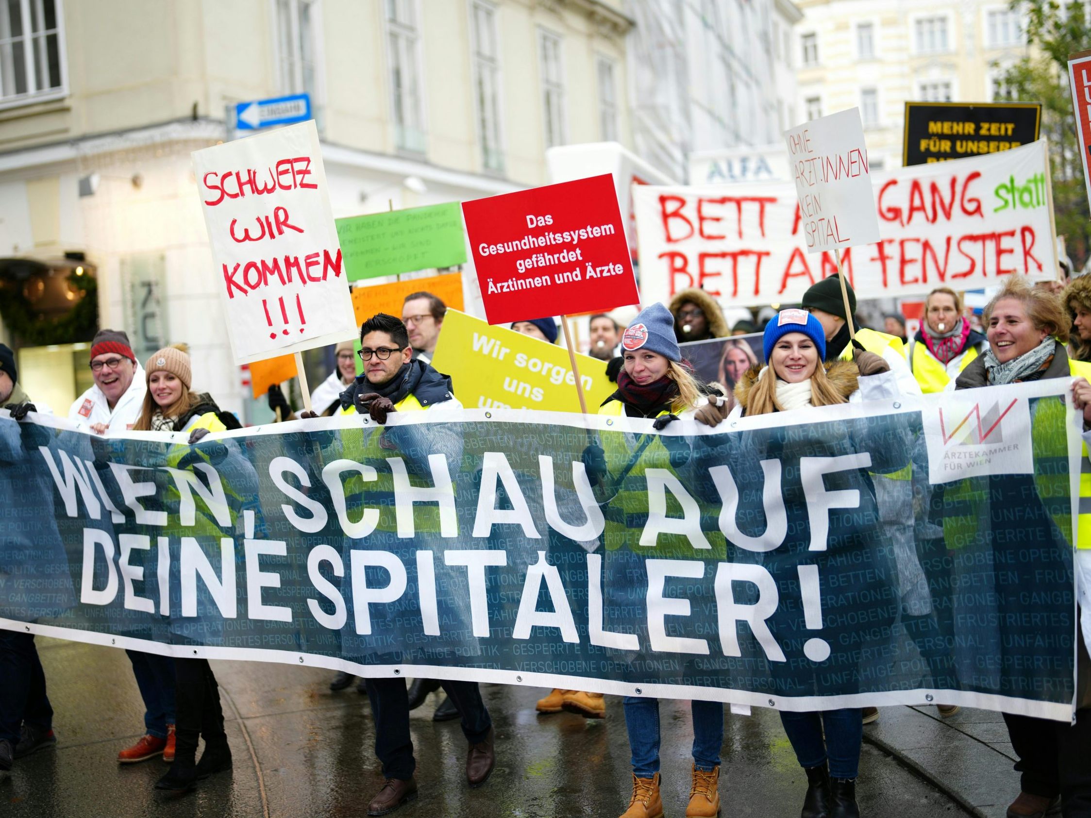 Eine Demonstration der Ärztekammer Wien.
