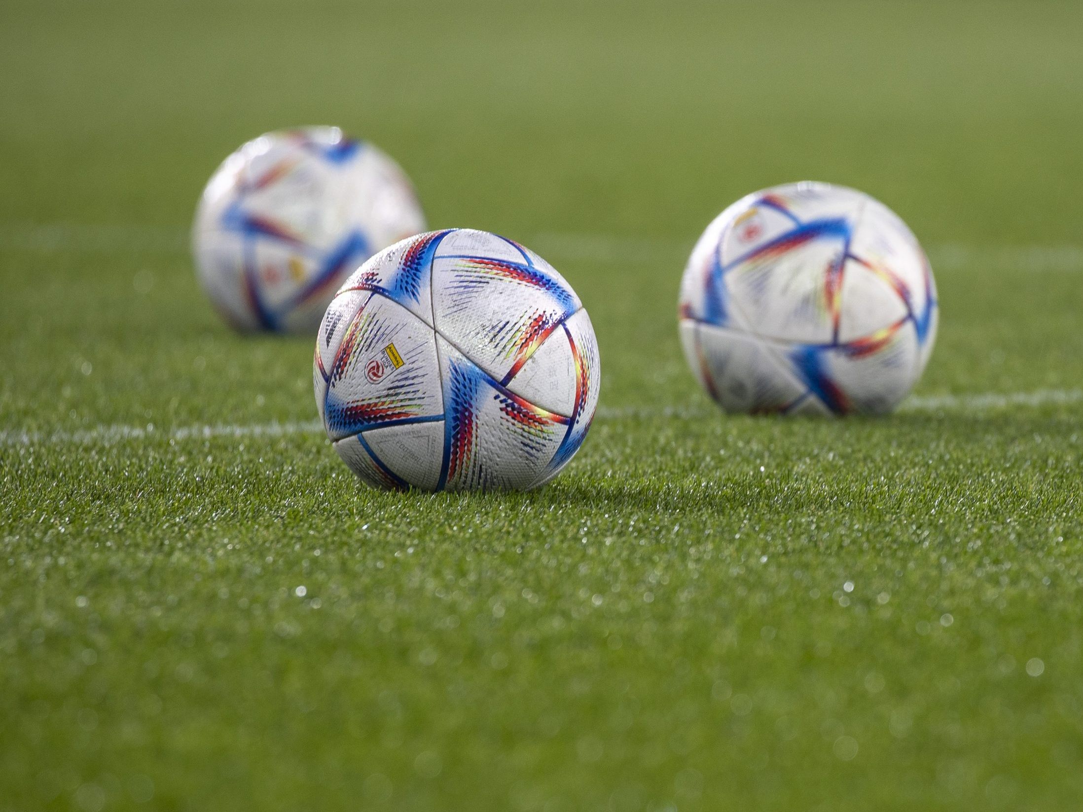 Die Bundesliga-Saison 2024/25 startet nach EURO 2024 später. Die Bundesliga-Saison 2024/25 startet nach EURO 2024 später.