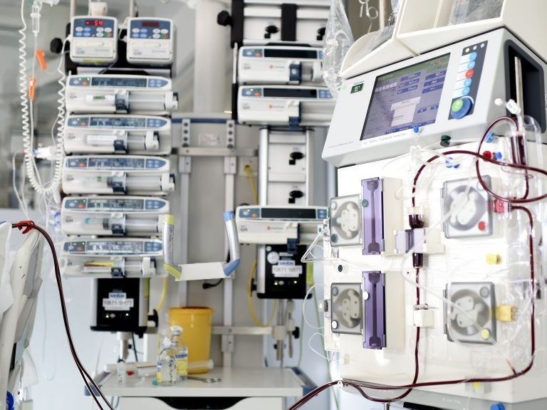 Der 38-jährige Corona- und Hantavirus-Patient mit schwerem Verlauf konnte erfolgreich behandelt werden. Der 38-jährige Corona- und Hantavirus-Patient mit schwerem Verlauf konnte erfolgreich behandelt werden.