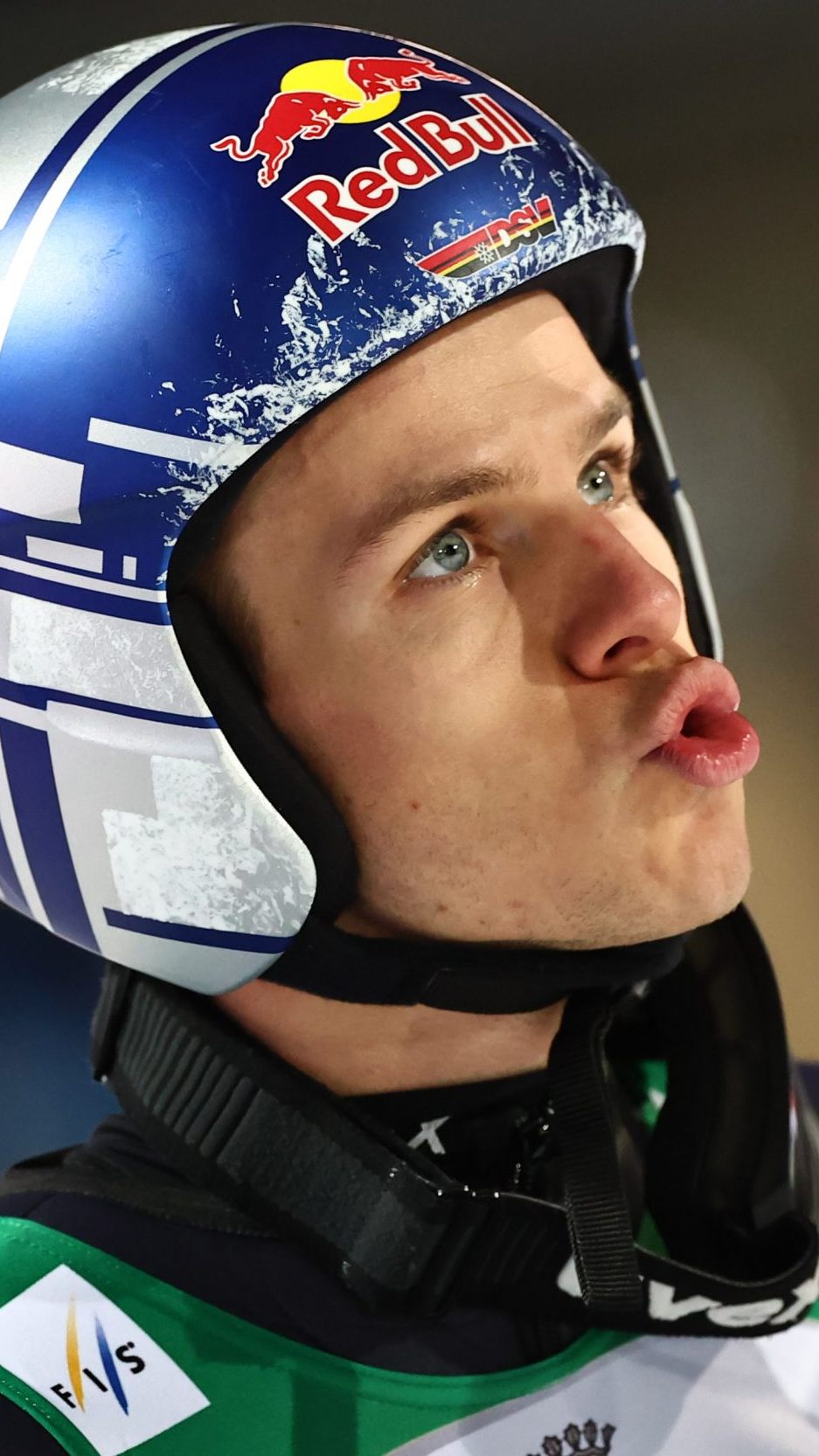 War Anzug des Deutschen in der Qualifikation von Oberstdorf regelkonform?