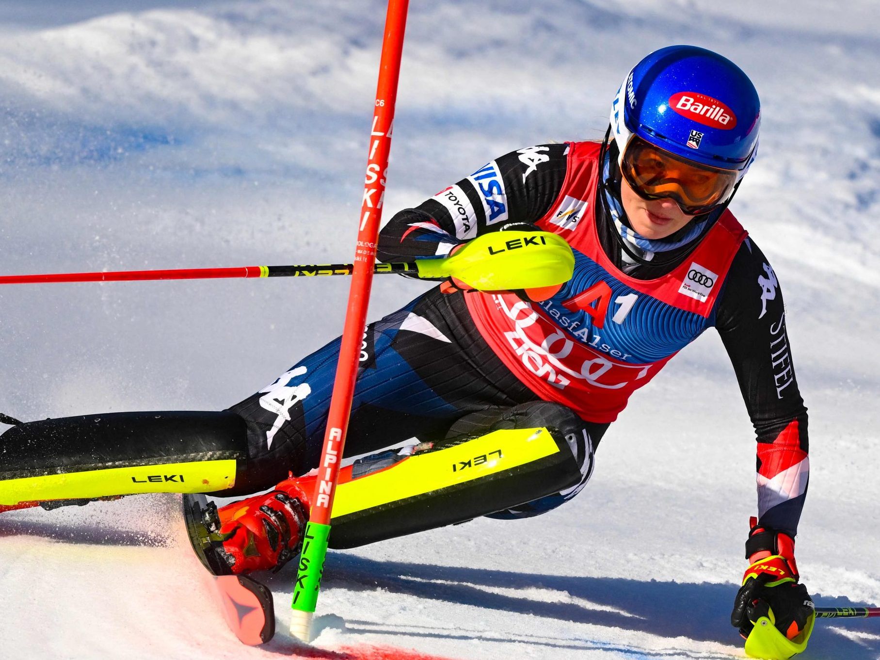 Mikaela Shiffrin führt nach dem ersten Durchgang in Lienz. Mikaela Shiffrin führt nach dem ersten Durchgang in Lienz.