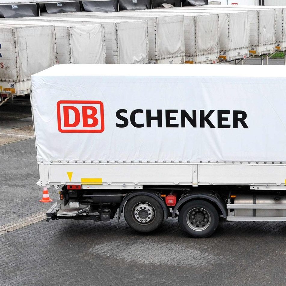 Deutsche Bahn treibt Verkauf von Logistiktochter Schenker voran.