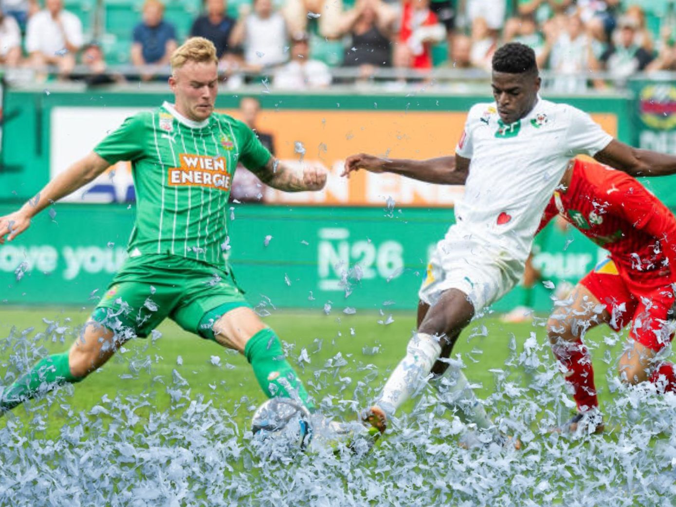 Wegen der massiven Schneefälle wurde das Spiel WSG Tirol gegen Rapid am Samstag abgesagt. Wegen der massiven Schneefälle wurde das Spiel WSG Tirol gegen Rapid am Samstag abgesagt.