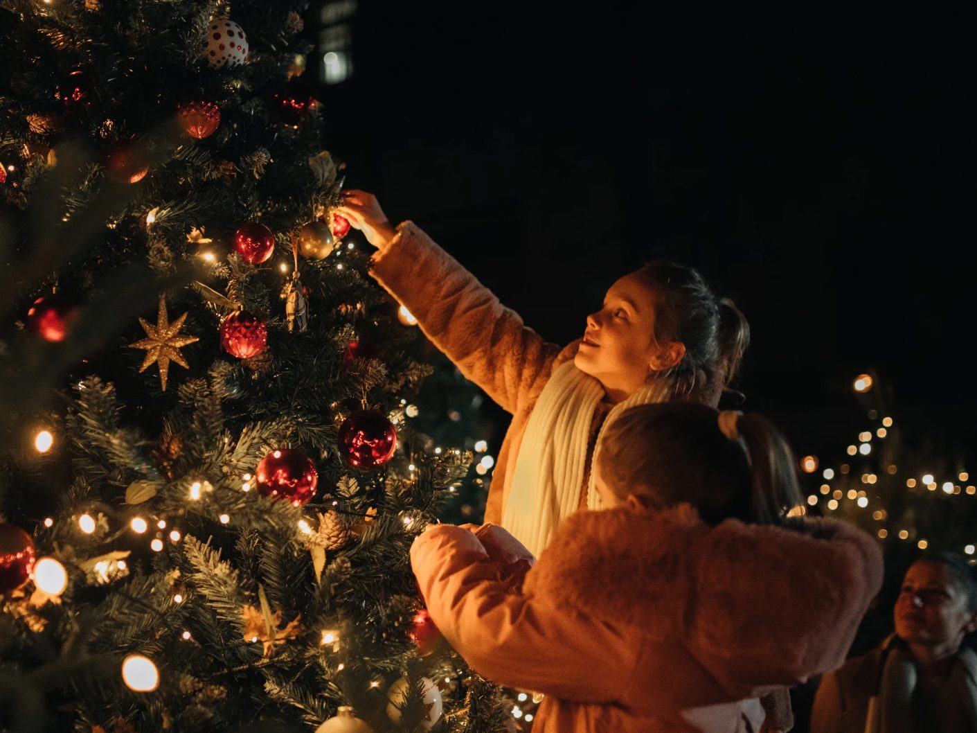 Die weihnachtlichen Bräuche anderer Länder und Kulturen sind eine faszinierende Demonstration der Vielseitigkeit dieses Festes. Die weihnachtlichen Bräuche anderer Länder und Kulturen sind eine faszinierende Demonstration der Vielseitigkeit dieses Festes.