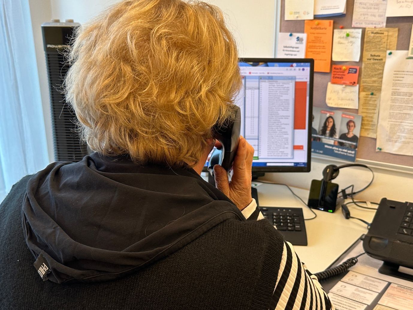 Die Telefonseelsorge unterstützt bei Sorgen und Nöten.