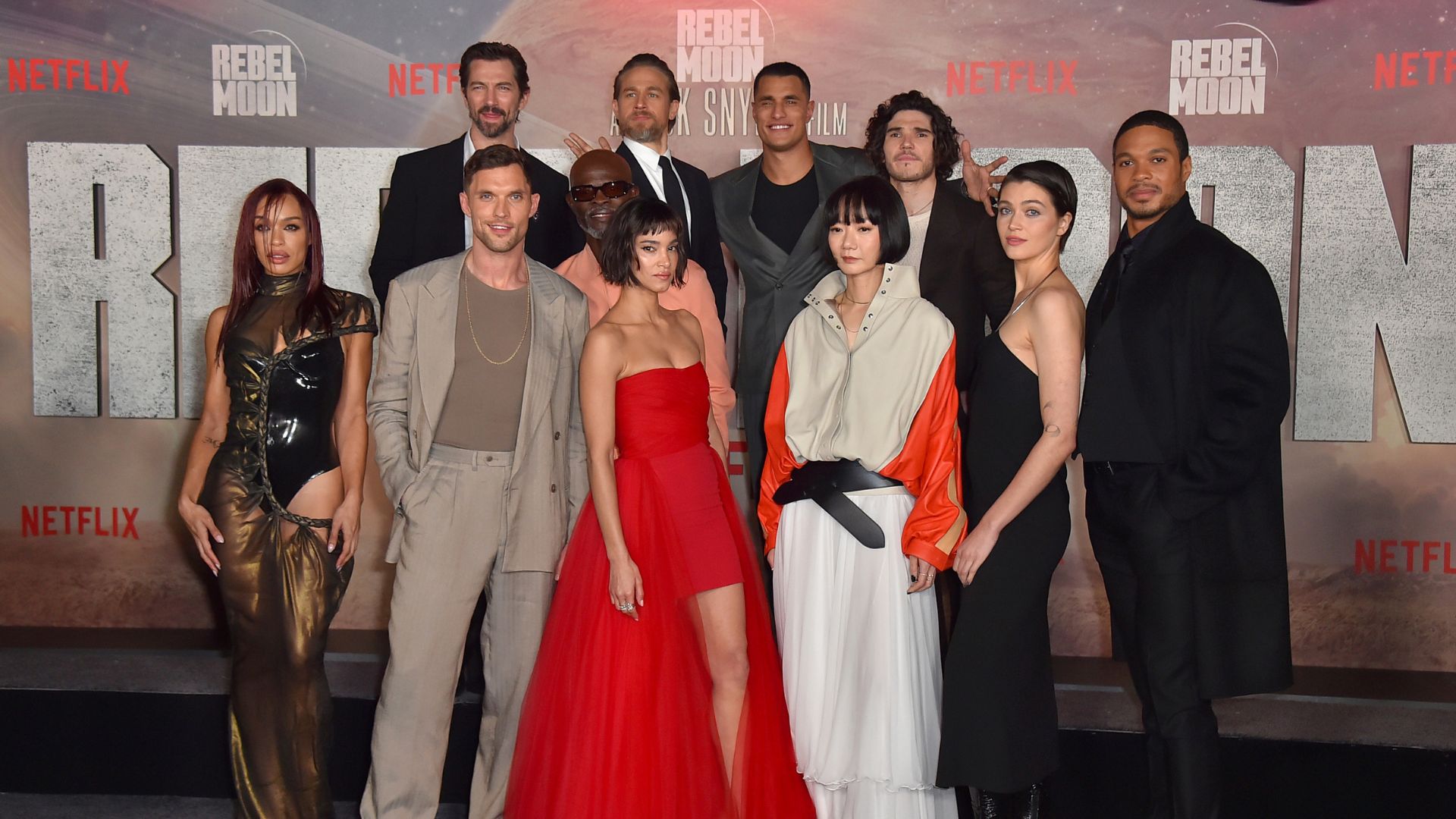 Cleopatra Coleman,Michiel Huisman,Ed Skrein,Djimon Hounsou,Charlie Hunnam,Sofia Boutella,Staz Nair,Fra Fee,Bae Doona,E. Duffy,Ray Fisher Cleopatra Coleman,Michiel Huisman,Ed Skrein,Djimon Hounsou,Charlie Hunnam,Sofia Boutella,Staz Nair,Fra Fee,Bae Doona,E. Duffy,Ray Fisher