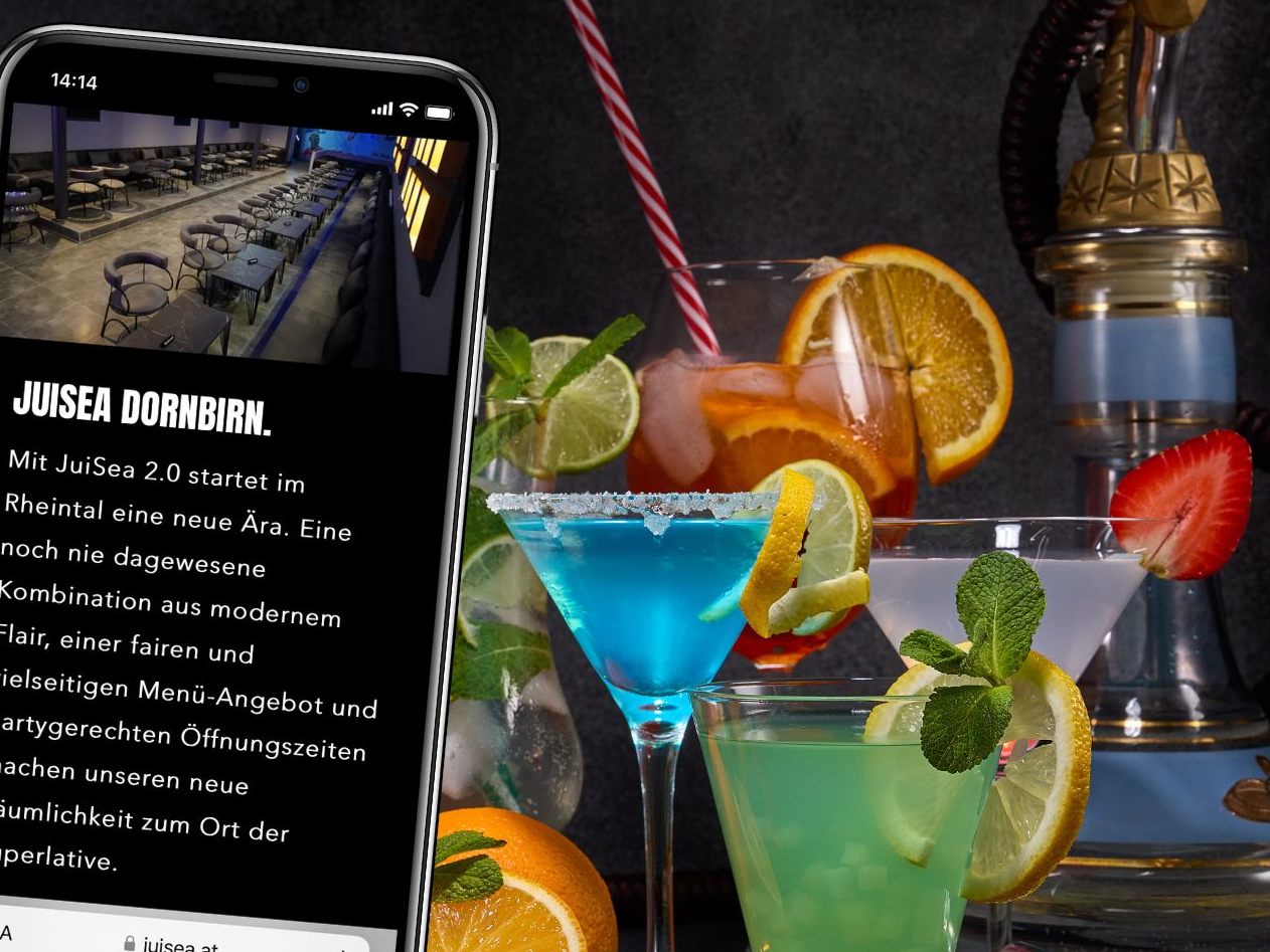 Hier werden klassische Cocktails oder Champagner, Snacks oder Pizza serviert. Hier werden klassische Cocktails oder Champagner, Snacks oder Pizza serviert.