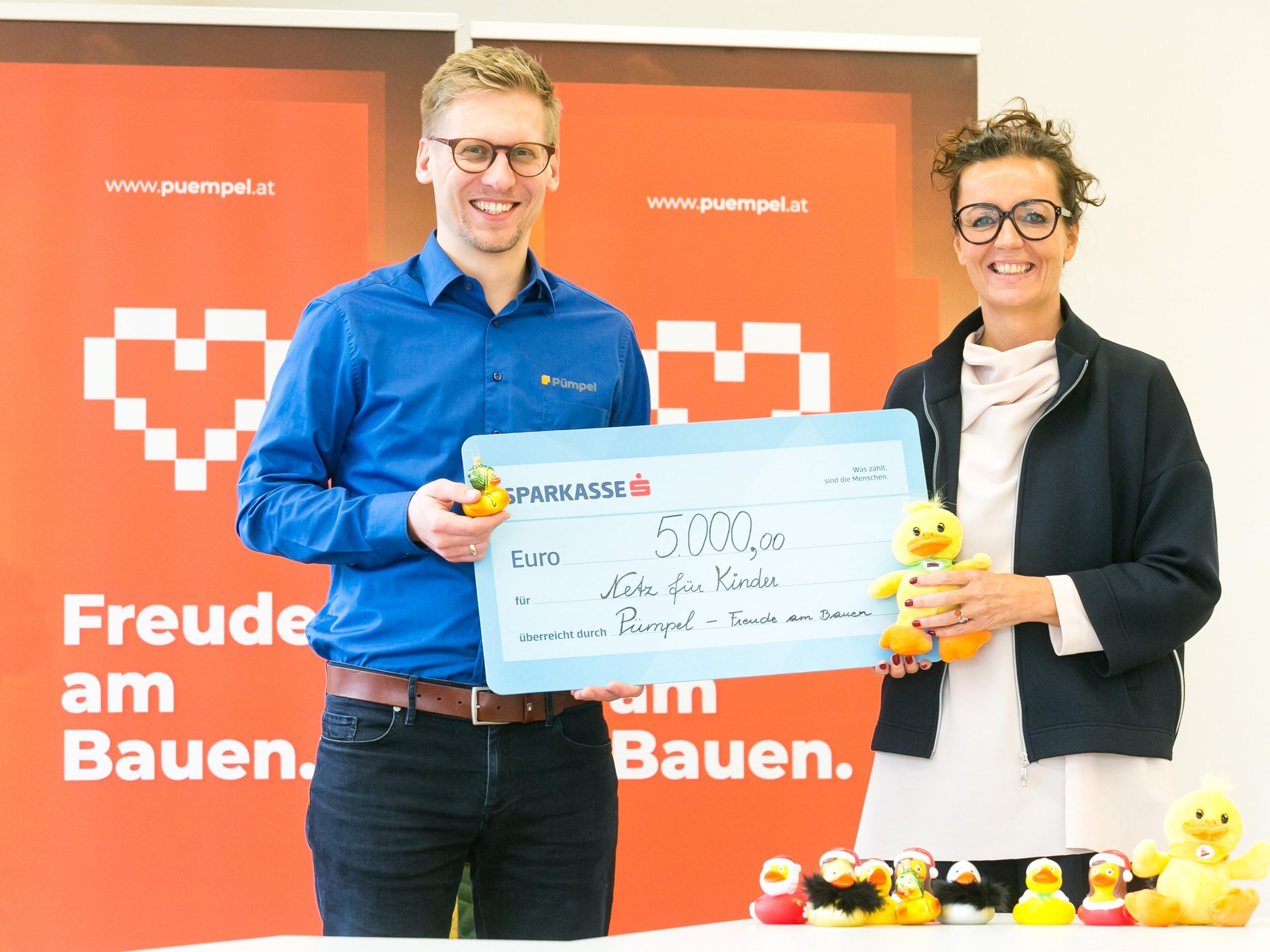 GF Helmut Flach, Conny Amann (NfK)