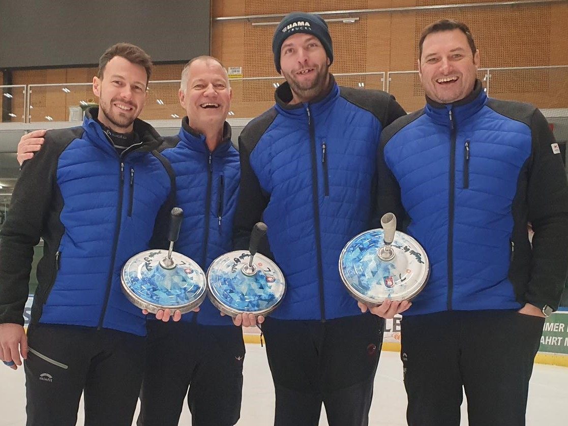 Das erfolgreiche Team: Abraham und Christoph Sohm, Patrik Plangger, Stefan Pienz Das erfolgreiche Team: Abraham und Christoph Sohm, Patrik Plangger, Stefan Pienz