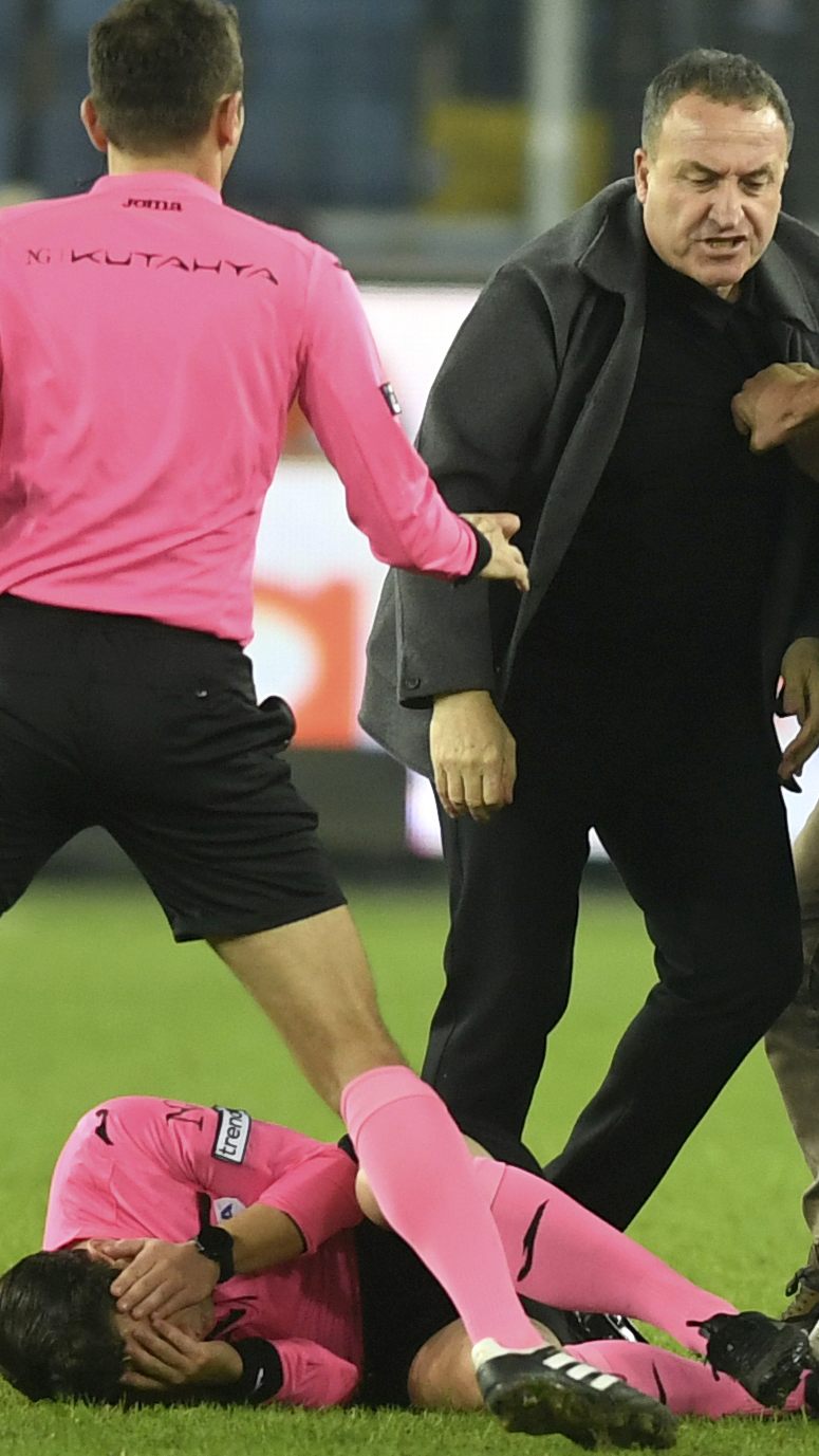 Halil Umut Meler spricht nach der Prügel-Attacke.