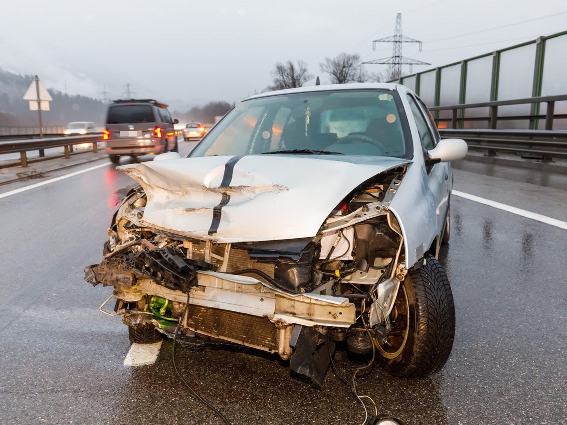 Schleuderunfall auf der A14.