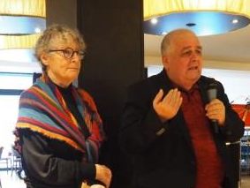 Manfred Lackner, PVÖ Vorarlberg-Landespräsident und Martha Cizek-Gutheinz, PVÖ Feldkirch-Ortsvorsitzende, ließen in ihren Grußworten das Jahr Revue passieren und wagten einen Blick ins Jahr 2024. Manfred Lackner, PVÖ Vorarlberg-Landespräsident und Martha Cizek-Gutheinz, PVÖ Feldkirch-Ortsvorsitzende, ließen in ihren Grußworten das Jahr Revue passieren und wagten einen Blick ins Jahr 2024.