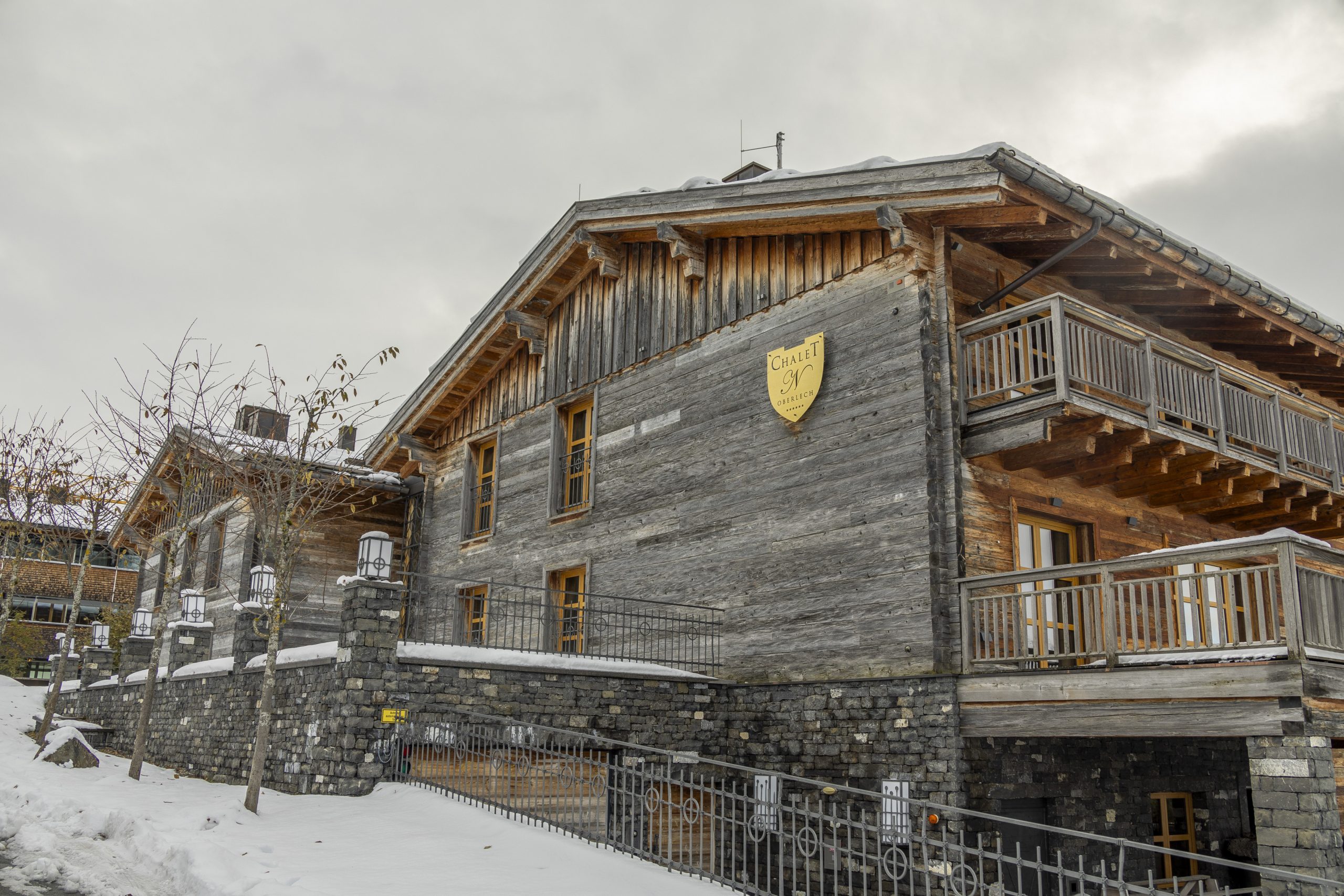 38 Millionen Euro wurden in das Chalet N investiert. 38 Millionen Euro wurden in das Chalet N investiert.