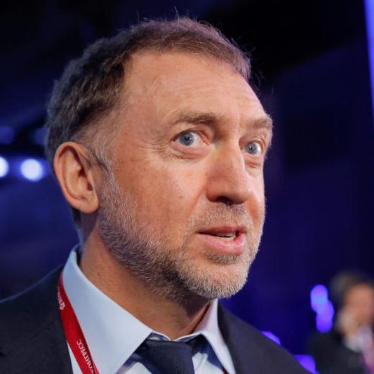 Der Oligarch Oleg Deripaska will seine Strabag-Anteile an eine russische AG verkaufen.