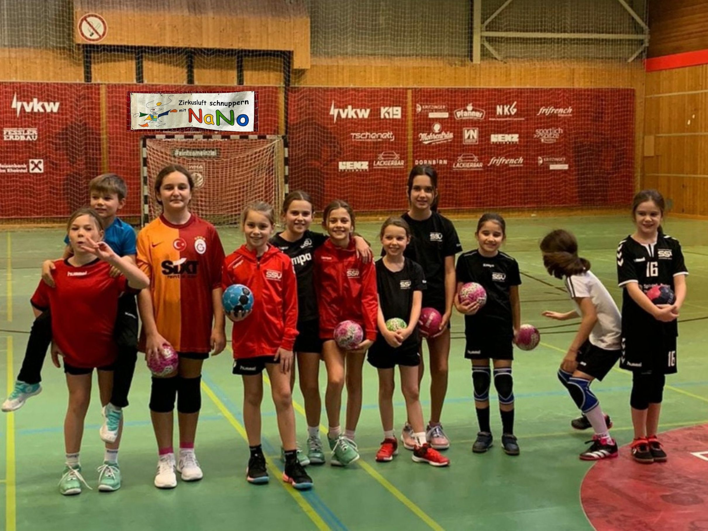 Für die SSV-Youngsters hieß es Manege frei in der Messehalle Für die SSV-Youngsters hieß es Manege frei in der Messehalle