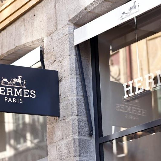 Der Hermés-Großaktionär will sein Erbe neu verteilen.