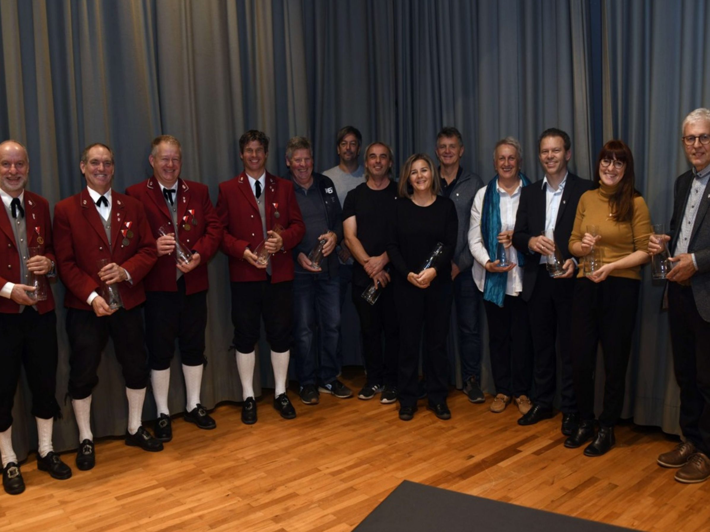 Die Gemeinde Röthis ehrte am vergangenen Wochenende verdiente Funktionäre und Sportler. Die Gemeinde Röthis ehrte am vergangenen Wochenende verdiente Funktionäre und Sportler.