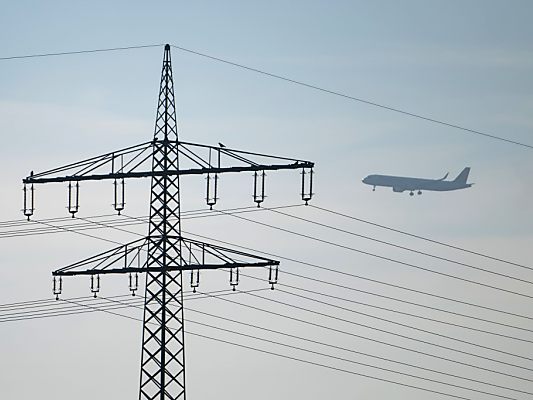 Energiefirmen sollen einen Beitrag leisten, sagt die Regierung Energiefirmen sollen einen Beitrag leisten, sagt die Regierung