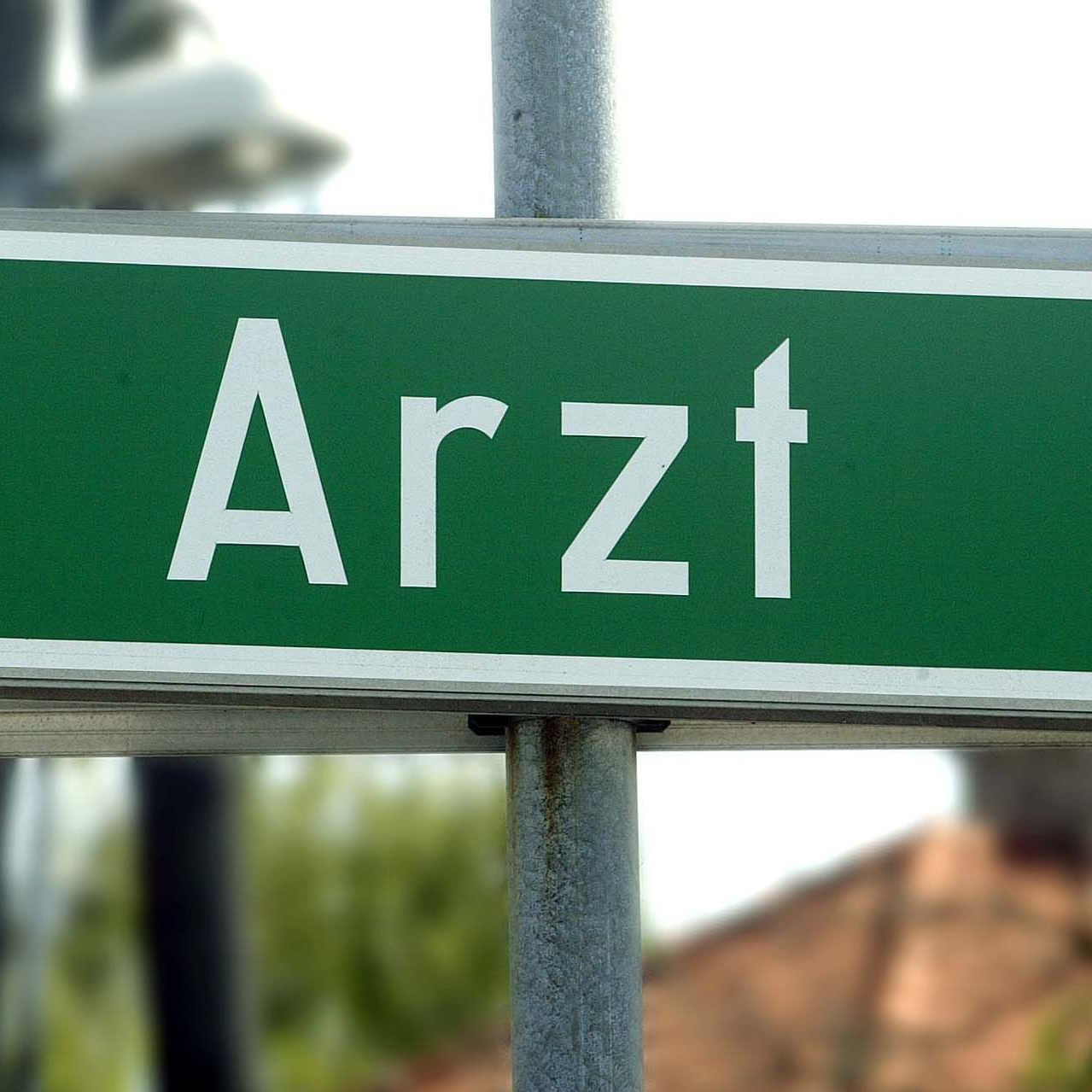 Mehr Männer sollten zur Dickdarmkrebs-Früherkennung gehen.