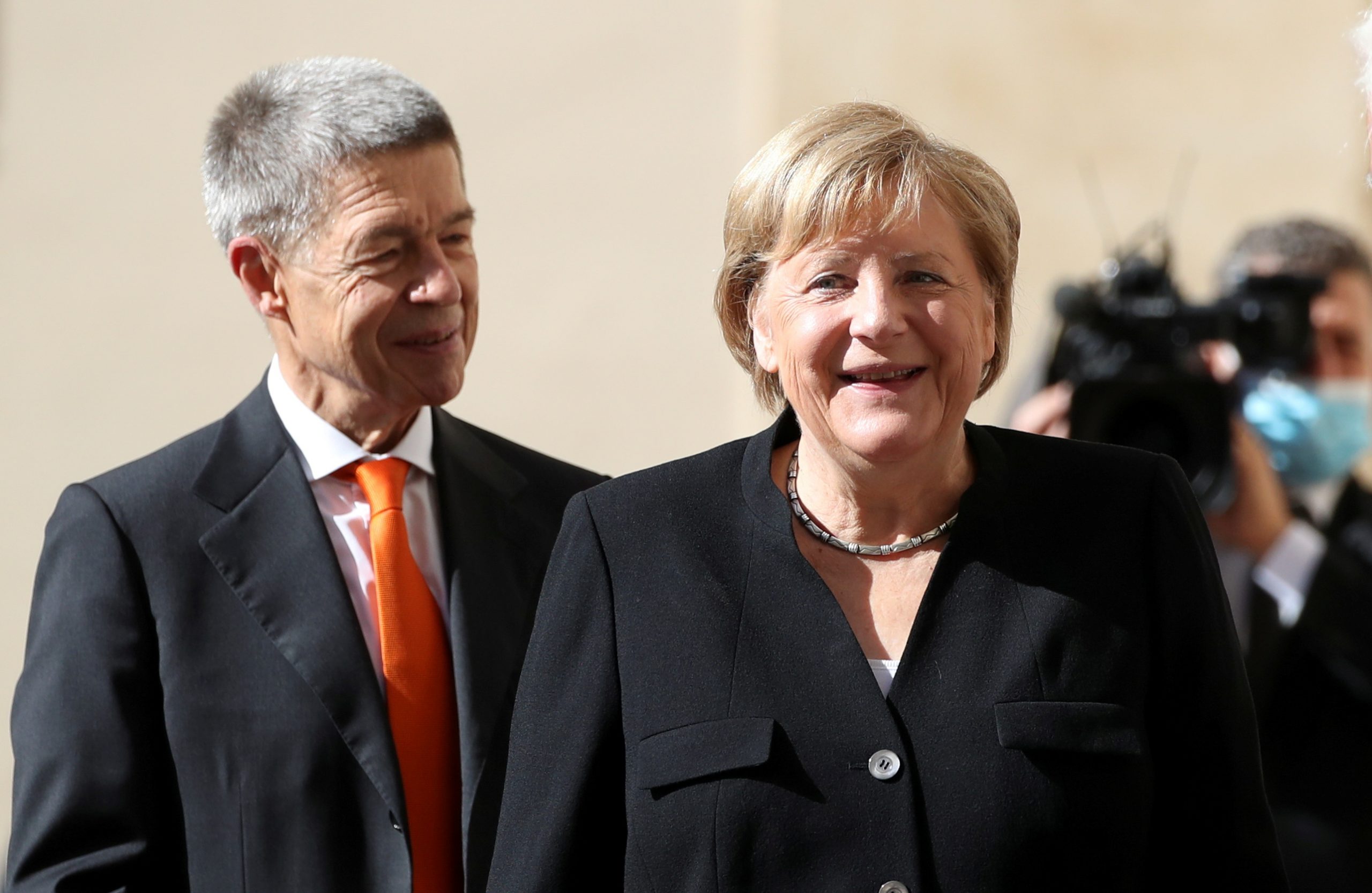 Joachim Sauer und Angela Merkel Joachim Sauer und Angela Merkel