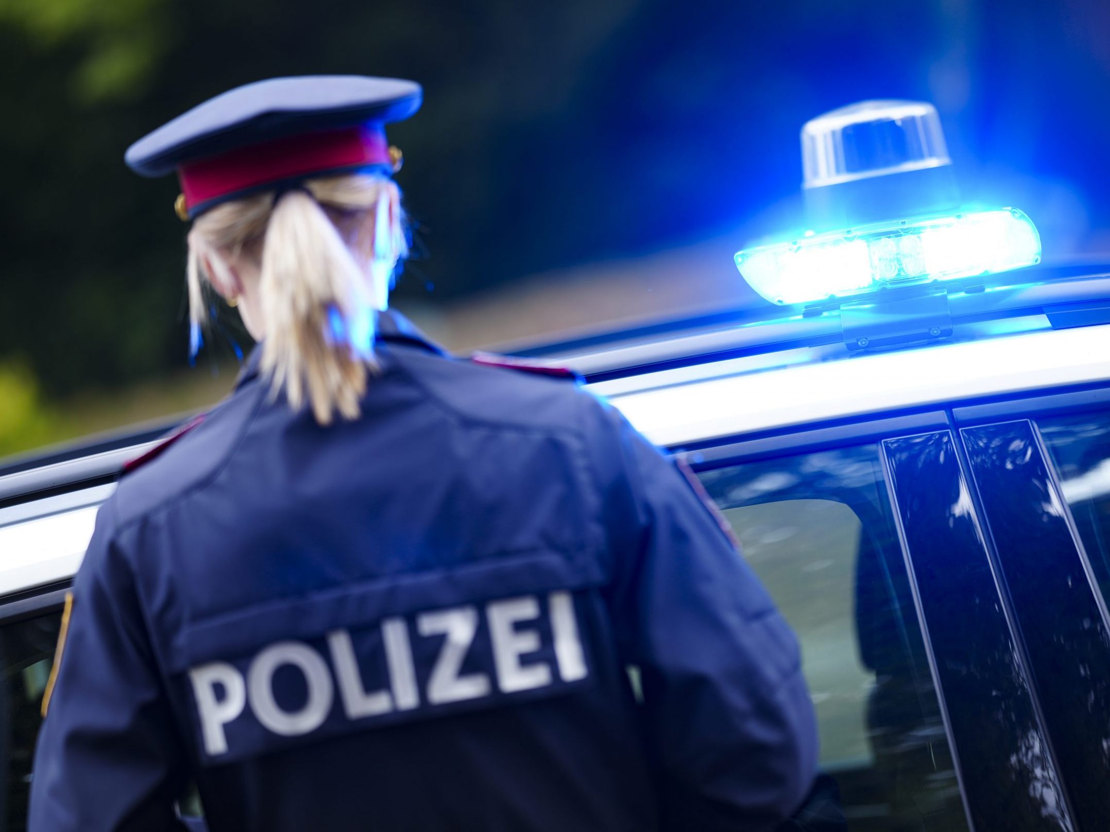Die Polizei nahm den 55-Jährigen fest. Die Polizei nahm den 55-Jährigen fest.