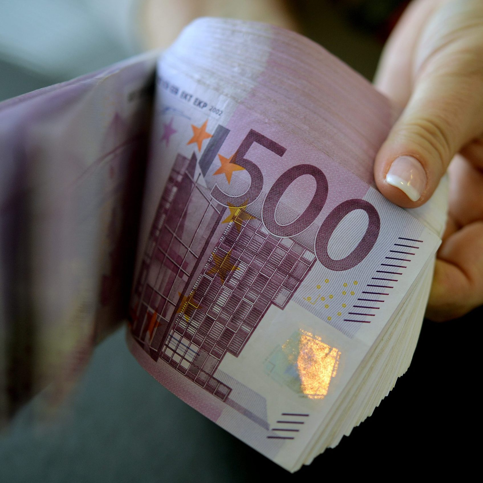 Österreichs Topmanager verdienen ein Jahresgehalt in Tagen.