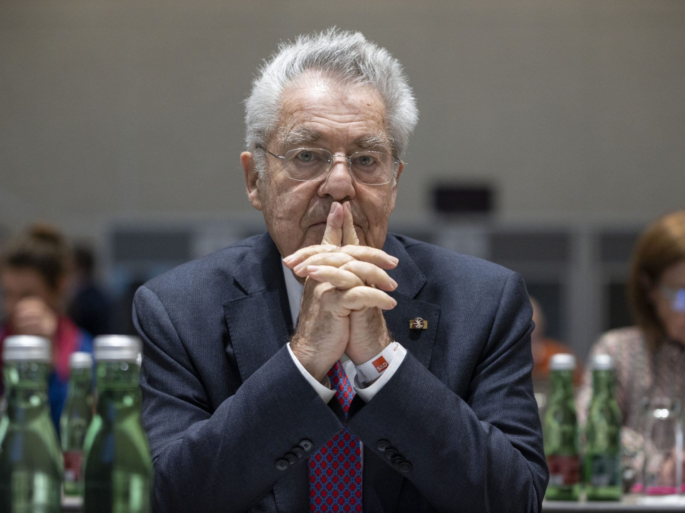 Das sagt Altbundespräsident Heinz Fischer zum Nahost-Konflikt. Das sagt Altbundespräsident Heinz Fischer zum Nahost-Konflikt.