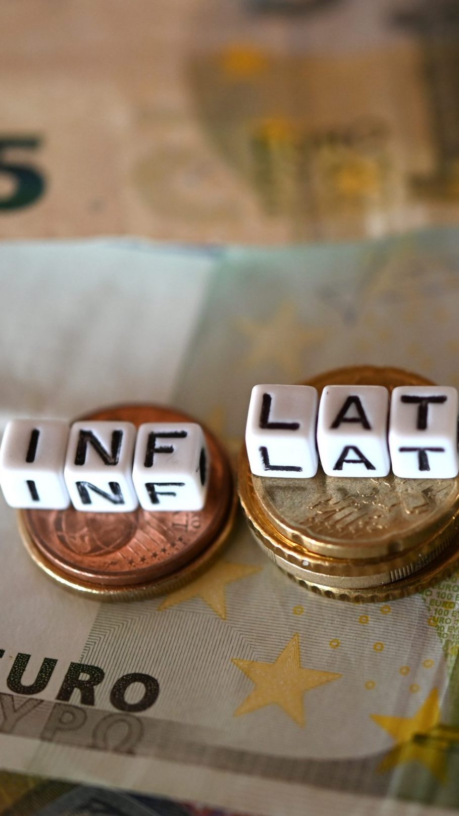 Die Inflation ist im Dezember auf 5,6 Prozent gestiegen.