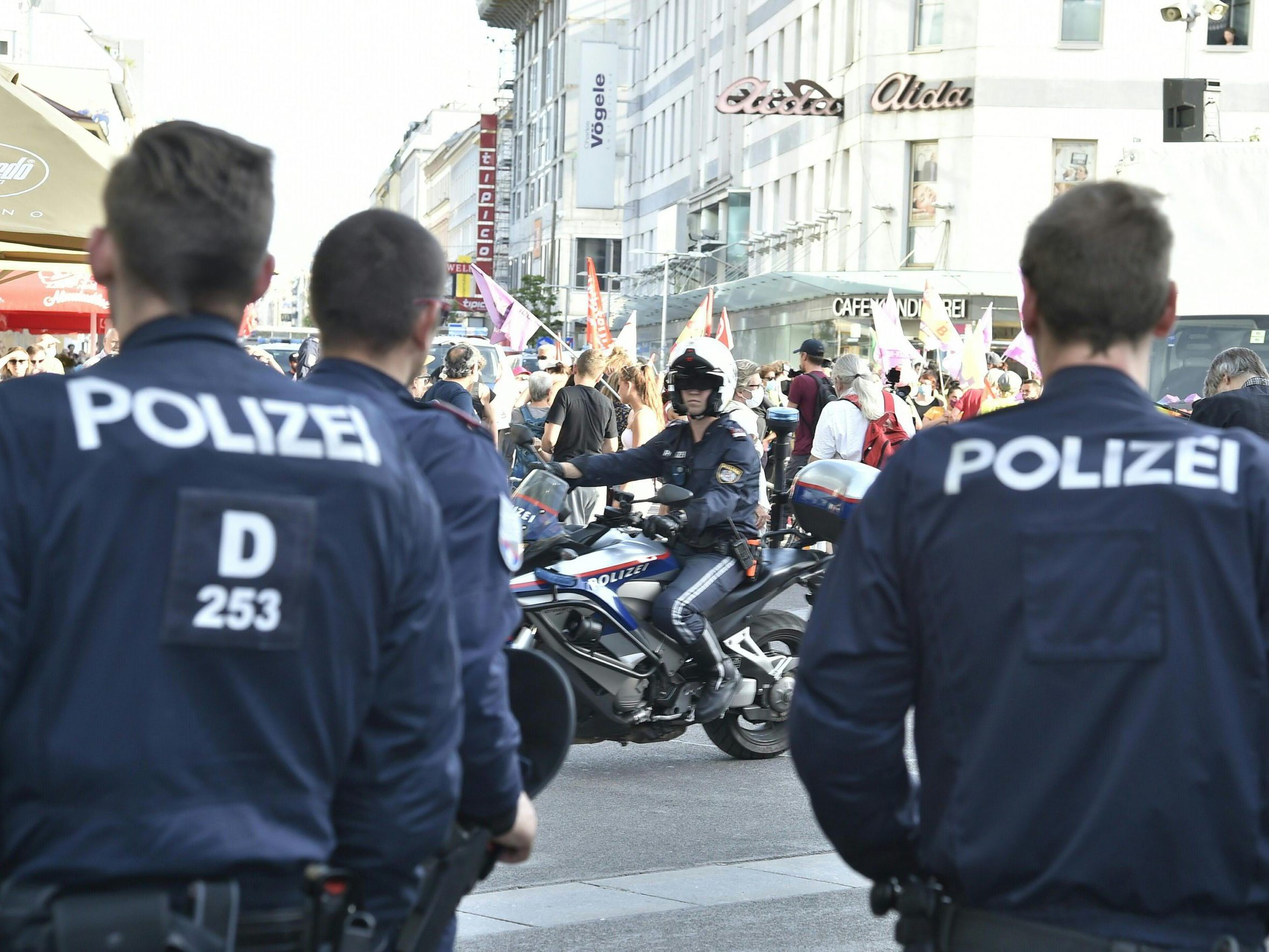 Am Freitag findet in Wien eine Kundgebung gegen rechts statt. Am Freitag findet in Wien eine Kundgebung gegen rechts statt.