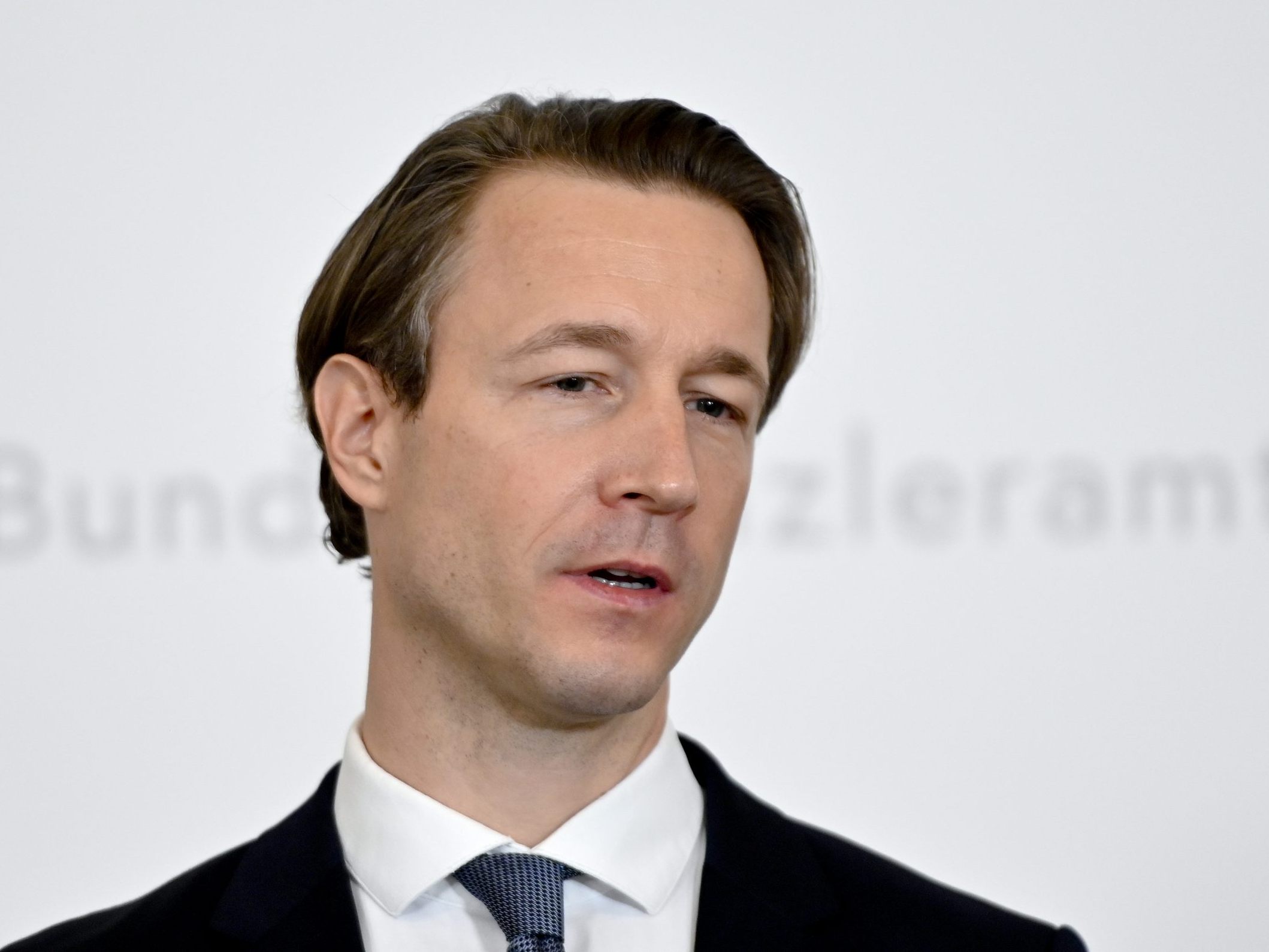 Blümel ist am Donnerstag im Zeugenstand.