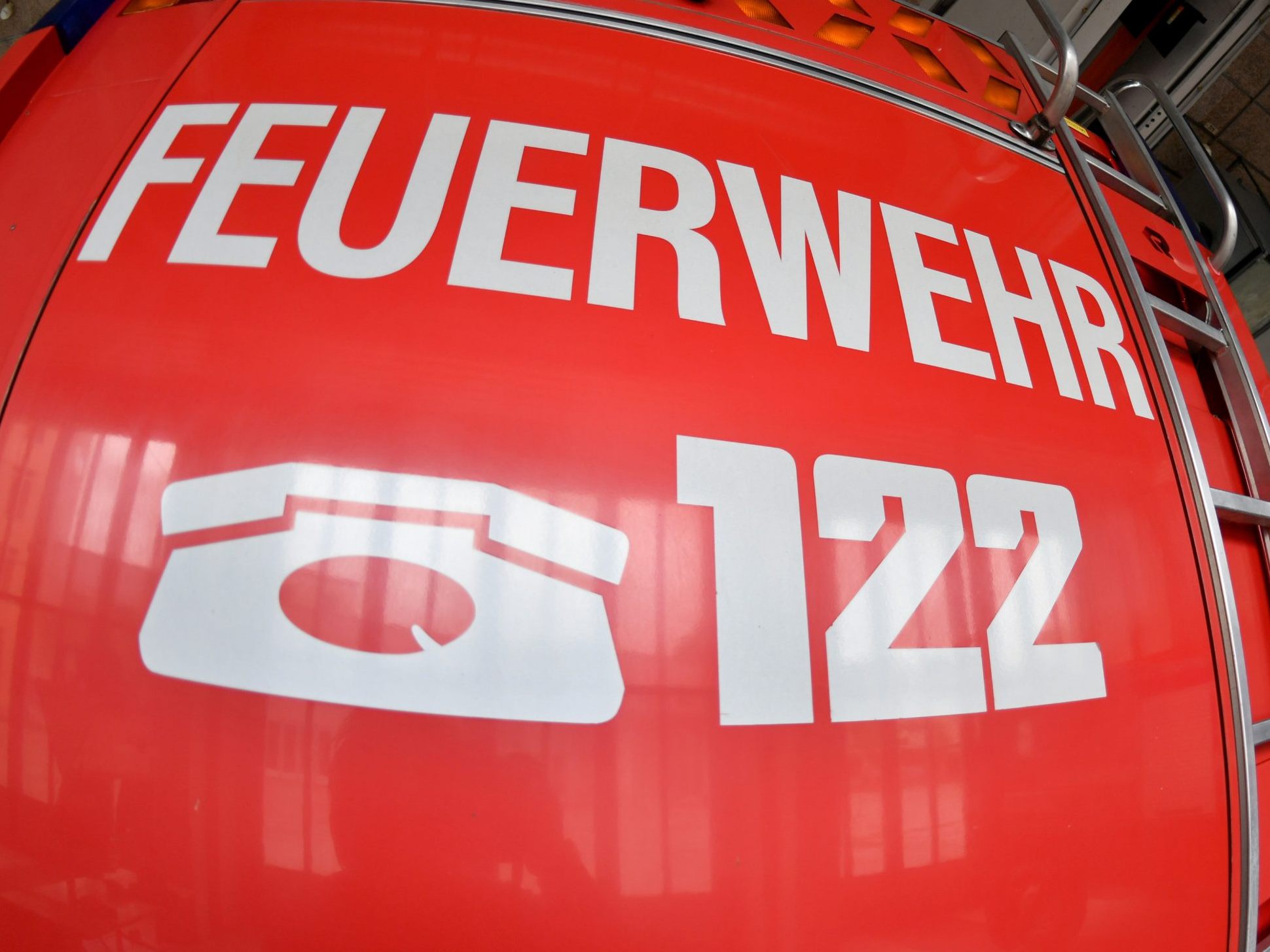 Die Feuerwehren in Leoben rückten wegen eines Kohlenmonoxid-Unfalls aus. Die Feuerwehren in Leoben rückten wegen eines Kohlenmonoxid-Unfalls aus.