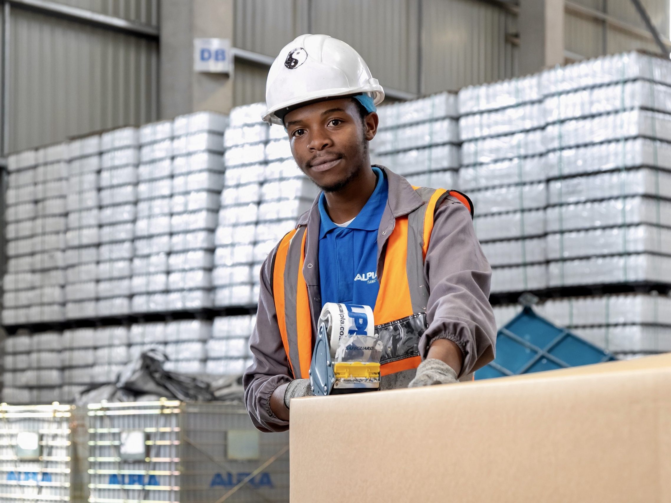 Verpackungs- und Recyclingspezialist ALPLA investierte 2023 weltweit in Weiterentwicklung und Wachstum.