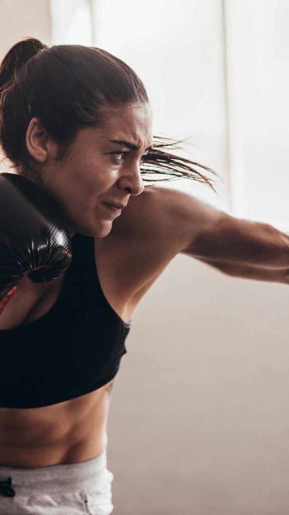 Der Fokus des Studios liegt auf Kraftsport, Bodybuilding und Kampfsport.