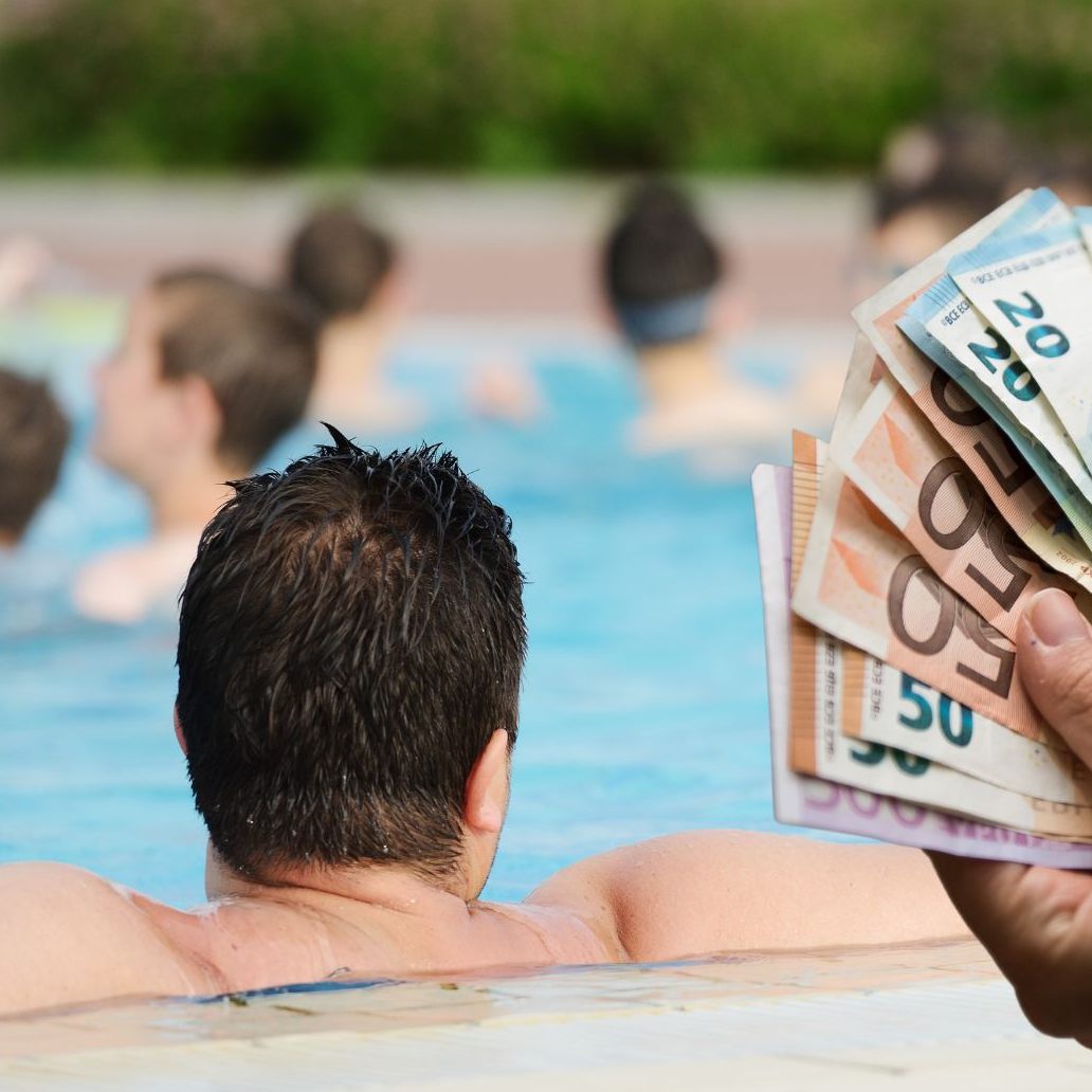 Die Wiener Bäder hoben 2024 ihre Eintrittspreise an.