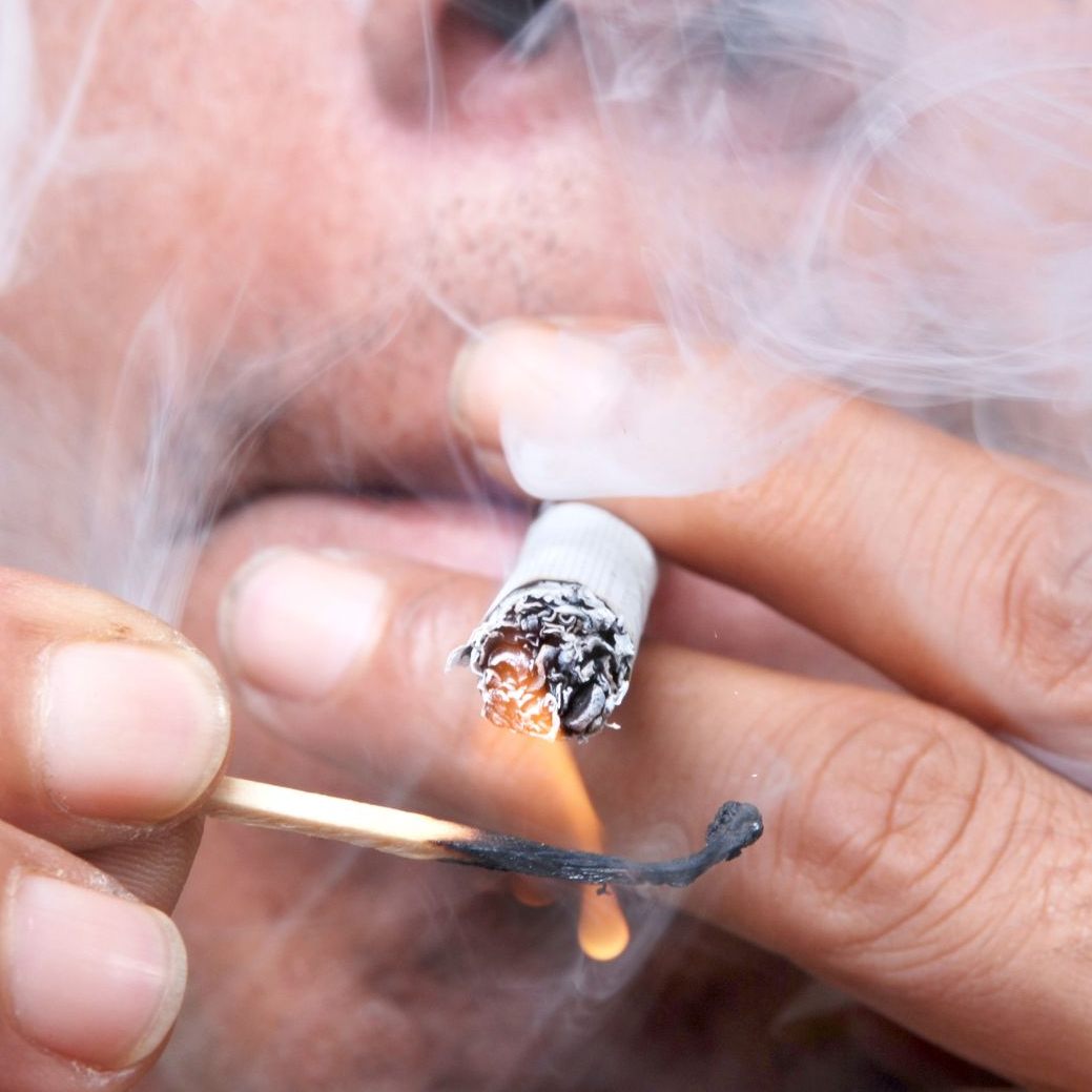 Die Zahl der Tabaknutzenden sinkt laut WHO weltweit.