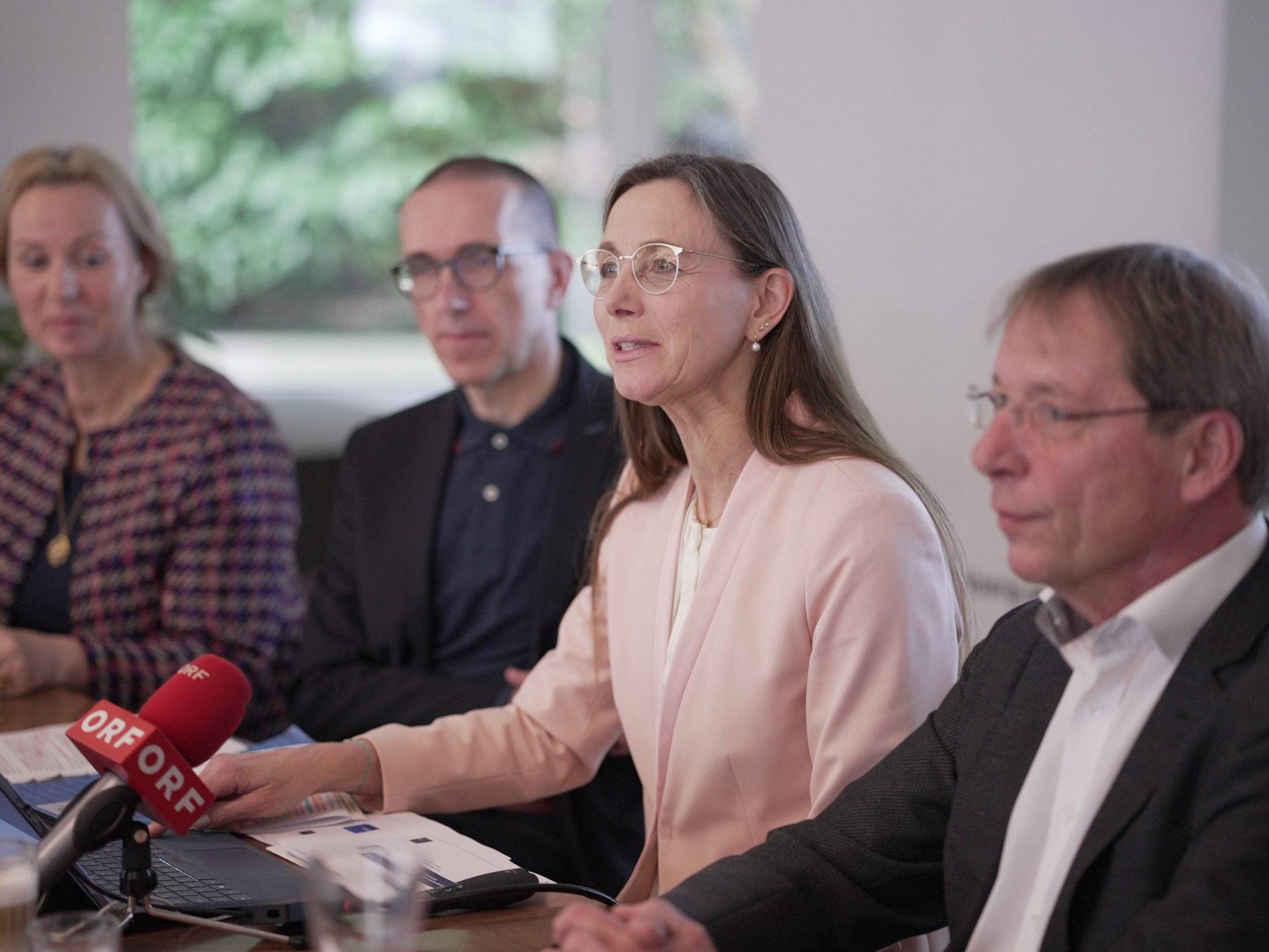 Die Pädagogische Hochschule sowie die Caritas luden zum gemeinsamen Pressegespräch in den WirkRaum der Caritas.