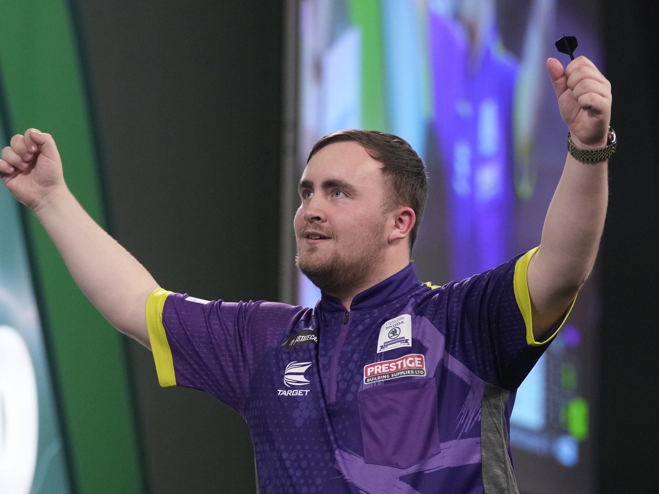 Sensation bei Darts-WM: Luke Littler steht im Finale. Sensation bei Darts-WM: Luke Littler steht im Finale.