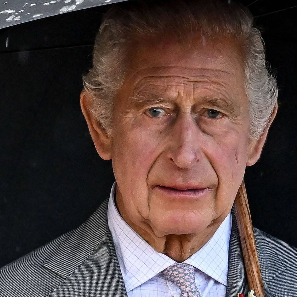 Warum König Charles bald ins Spital muss.