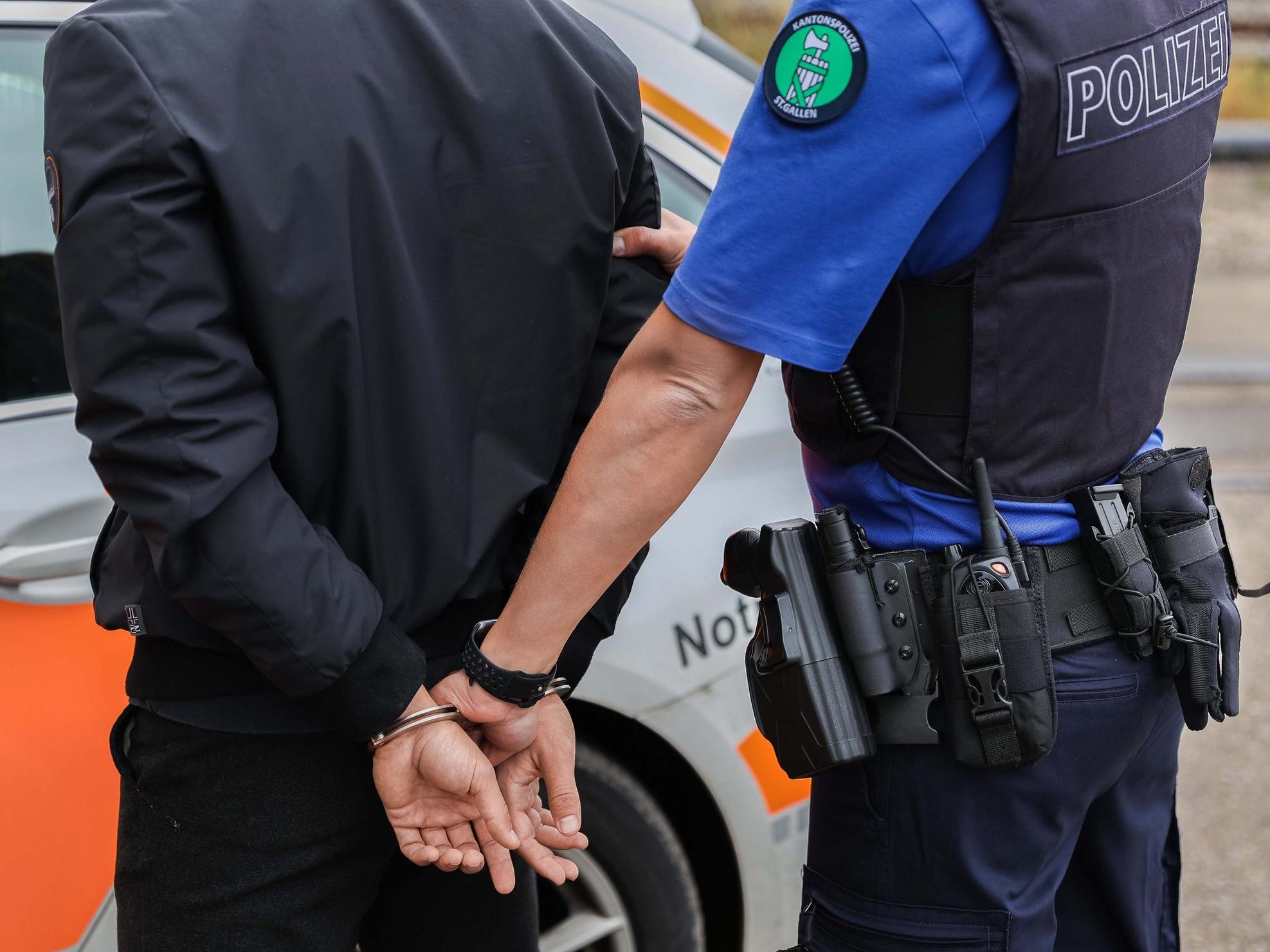 Der Österreicher wurde festgenommen. (Symbolbild) Der Österreicher wurde festgenommen. (Symbolbild)
