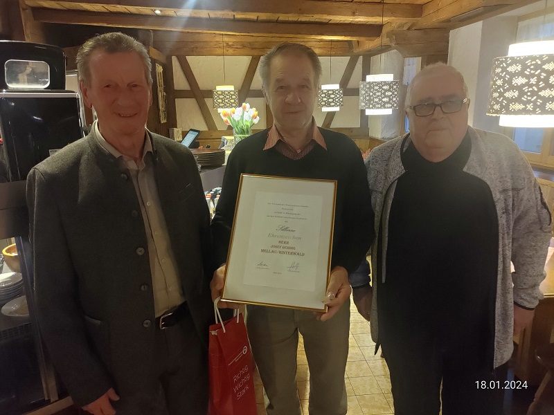 PVÖ Hinterwald ehrt Josef Beberig