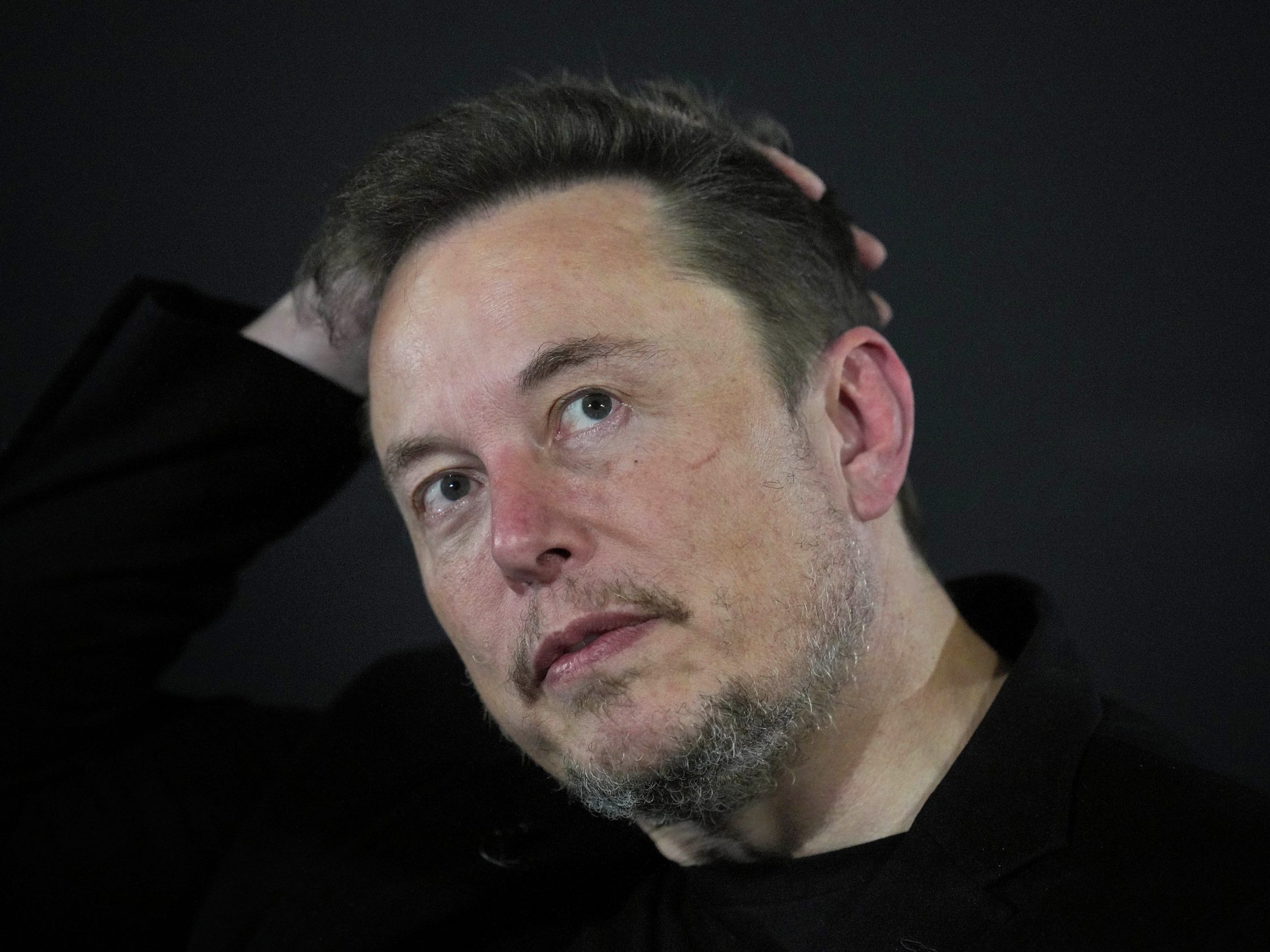 Elon Musk muss um seine Milliarden bangen.