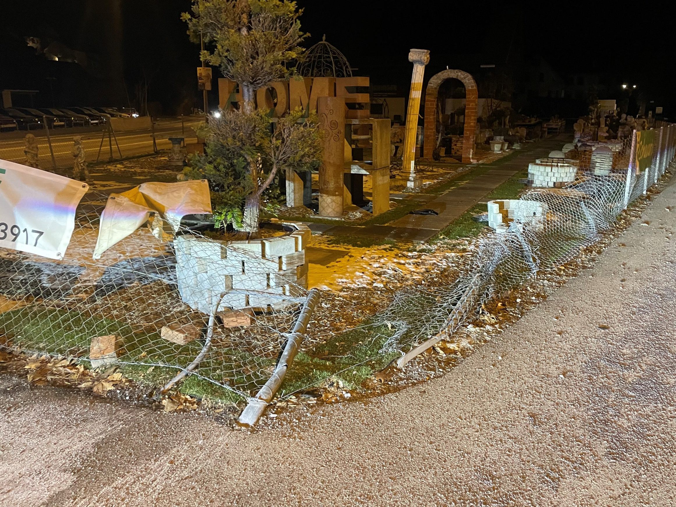 Nach einem Unfall in Feldkirch sucht die Polizei nach Zeugen.