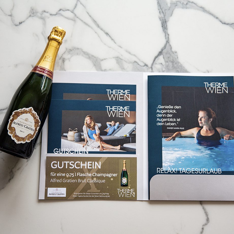 Das Fest der Liebe ganz entspannt in der Therme Wien feiern.