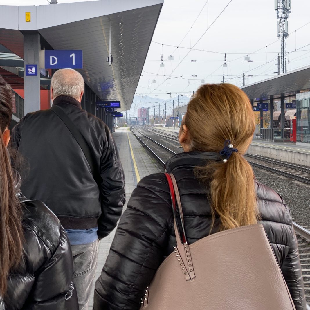 Von Mittwochmorgen (24.01.) bis Montagabend (29.01.) soll der Ausstand im Personenverkehr dauern, wie die Gewerkschaft am frühen Montagmorgen ankündigte.