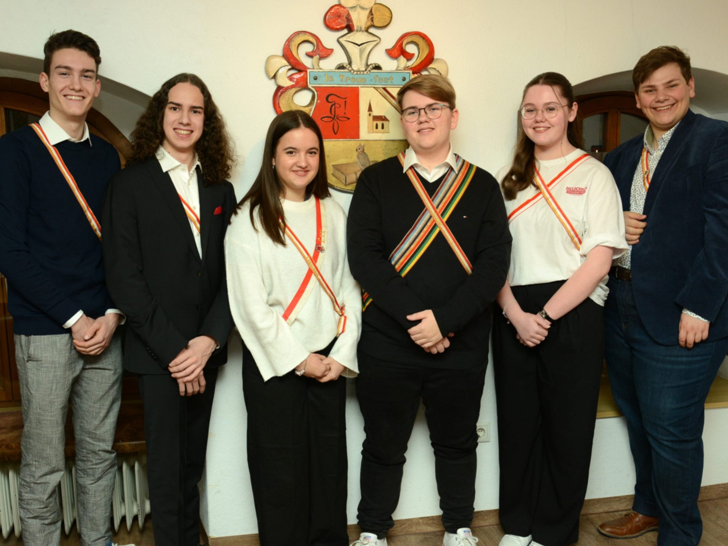 Der neugewählte Clunia-Vorstand: Kevin Rusch, Jonas Prenn, Sophia Stieger, Jakob Hammerer, Marie Hammerer und Luca Schöch.