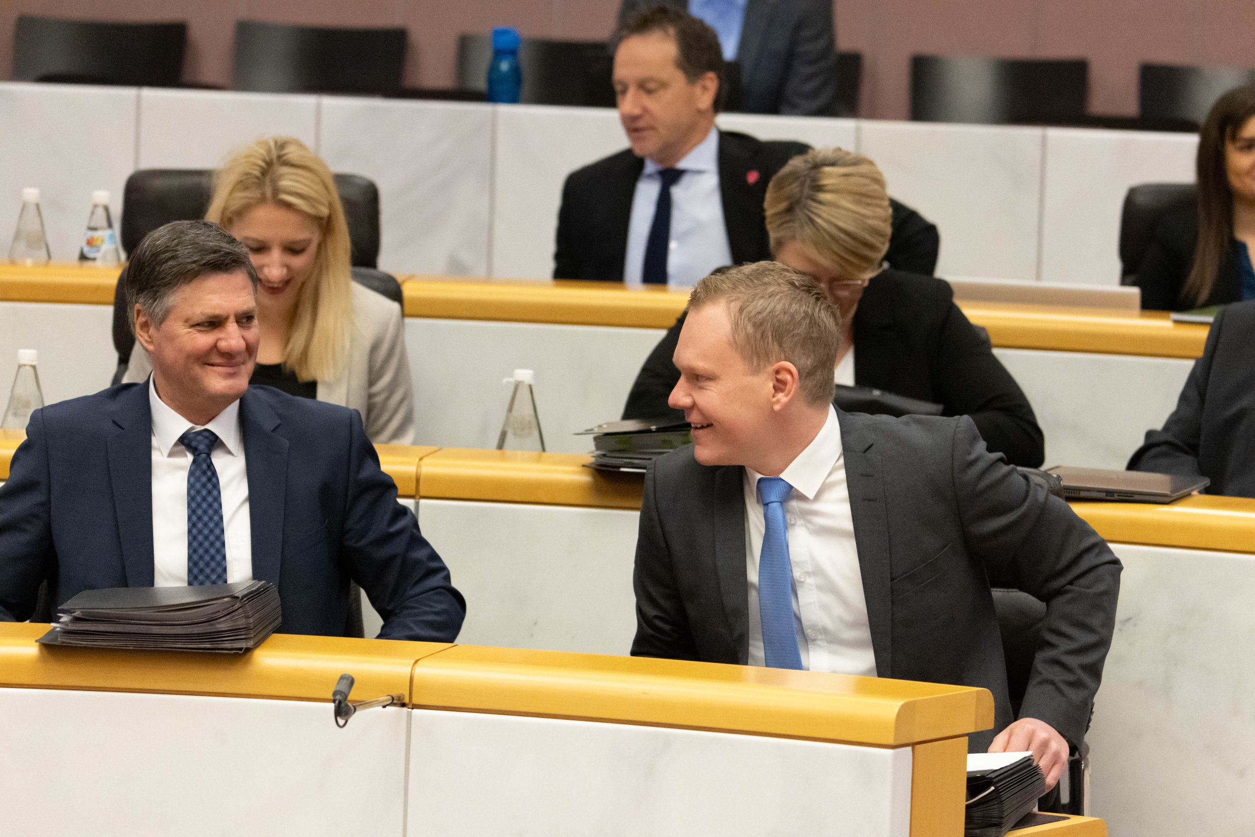 Daniel Allgäuer, der Obmann des Kontrollausschusses des Vorarlberger Landtags, betont die Wichtigkeit einer detaillierten Überprüfung des Landesbudgets.
