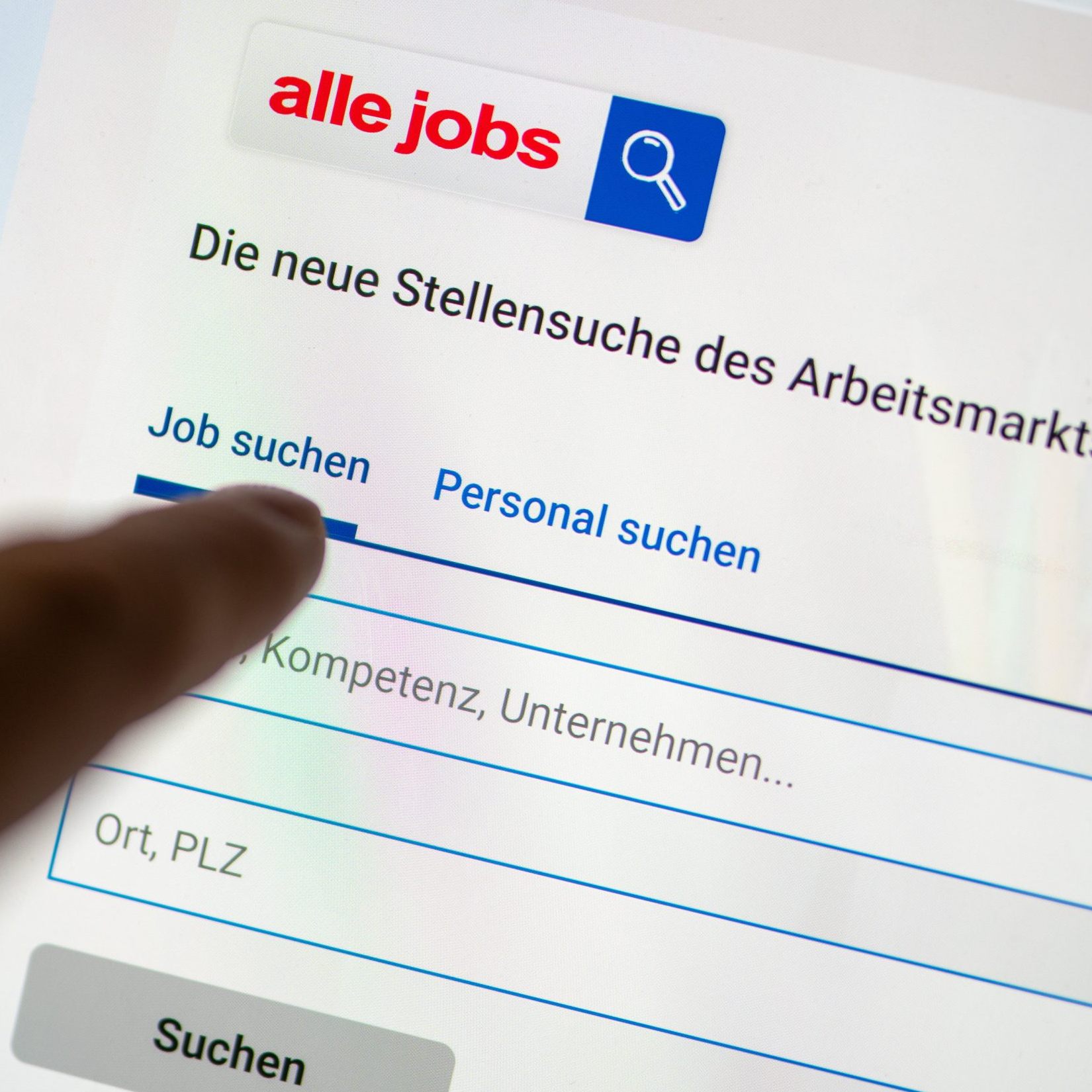 Die Zahl der offenen Stellen ist 2023 gesunken.