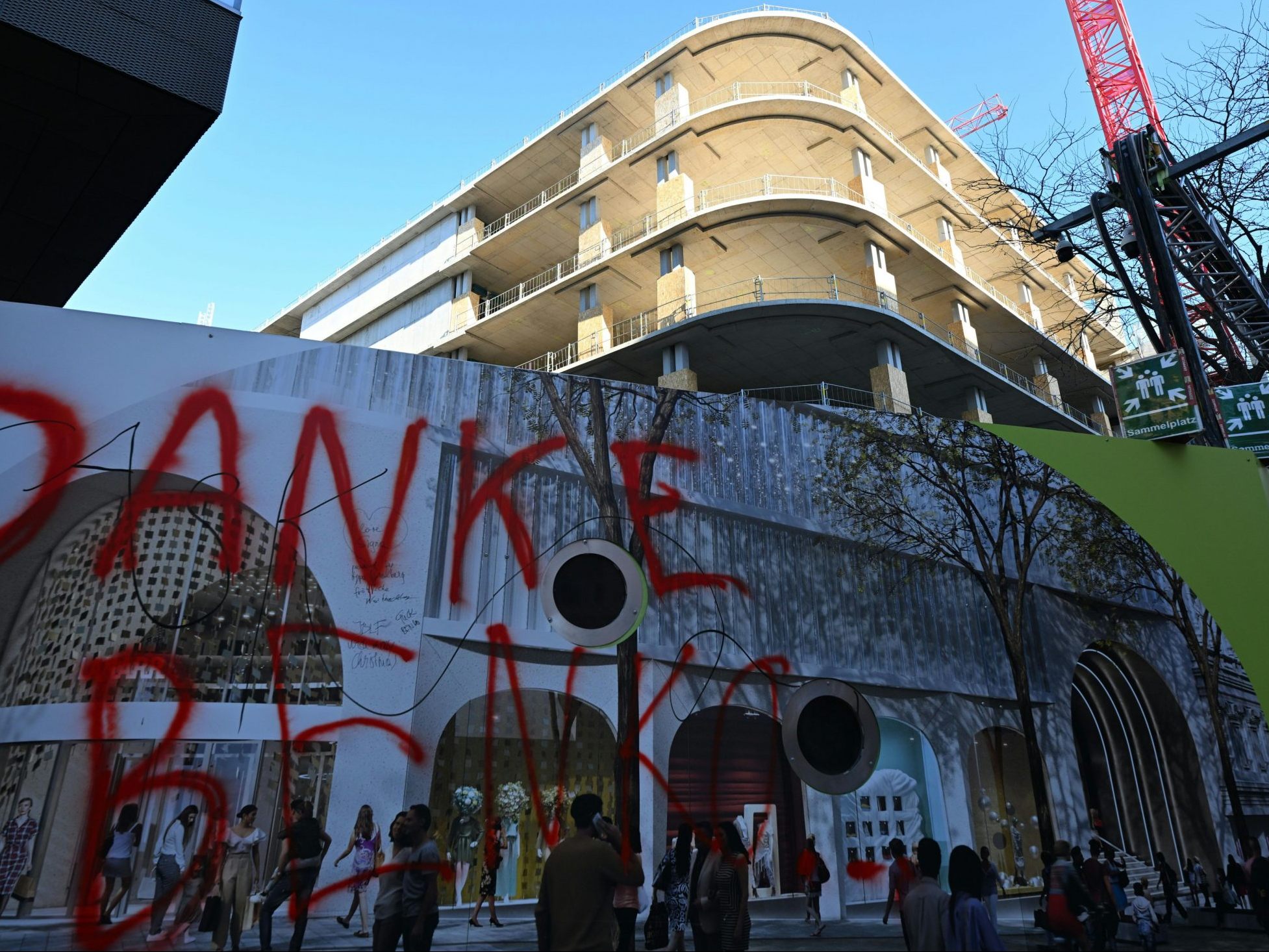 Die Lamarr-Baustelle in Wien ist erst zu 30 bis 40 Prozent fertig. Die Lamarr-Baustelle in Wien ist erst zu 30 bis 40 Prozent fertig.